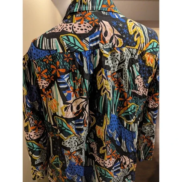 Anthropologie Margaret Jeane Leopard Top Size 6 Buttons 3/4 Sleeves Flaw - Picture 7 of 16